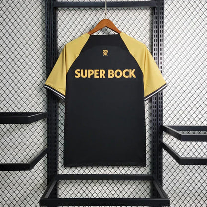 Maillot Sporting saison 2023-2024 édition limitée